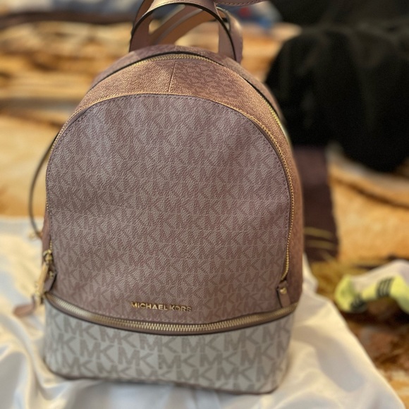 Michael Kors Backpack. main image 10